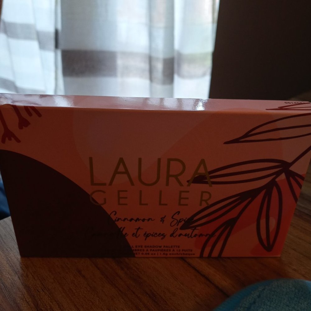 LAURA GELLER CINNAMON AND SPICE EYESHADOW PALETTE